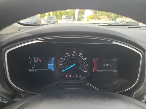 Used 2020 Ford Fusion Titanium image 19