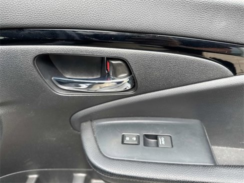 Used 2020 Honda Pilot Touring image 18