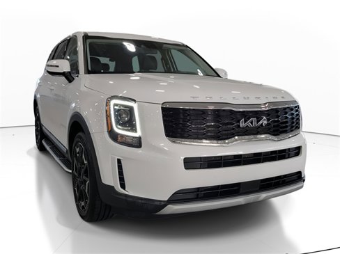 Used 2022 Kia Telluride LX image 4