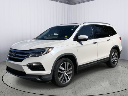 Used 2016 Honda Pilot Elite image 3