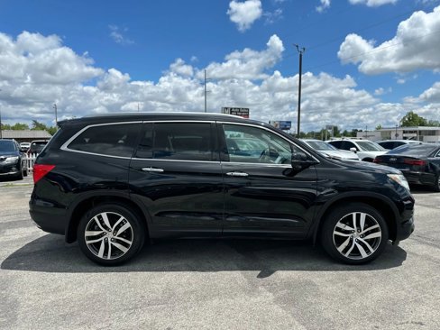 Used 2017 Honda Pilot Touring image 5