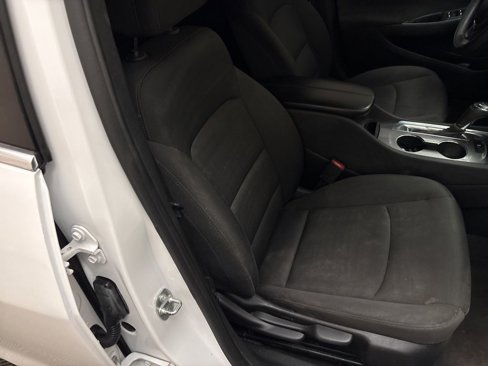 Used 2020 Chevrolet Malibu LT image 22