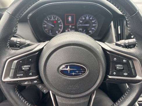 Used 2021 Subaru Outback Premium image 18