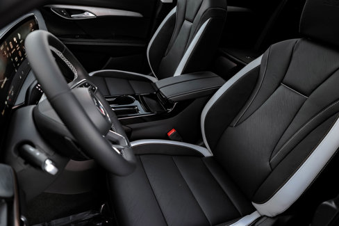 New 2025 Buick Envision Sport Touring image 16