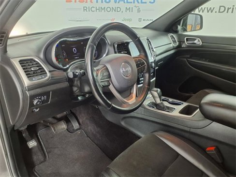 Used 2019 Jeep Grand Cherokee Altitude image 8
