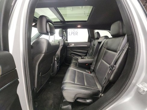 Used 2015 Jeep Grand Cherokee Limited w/ Luxury Group II image 12