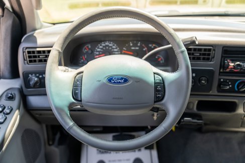 Used 2003 Ford F350 Lariat image 31