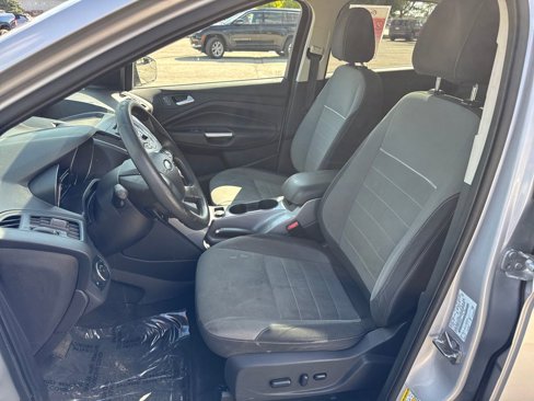 Used 2015 Ford Escape SE image 10