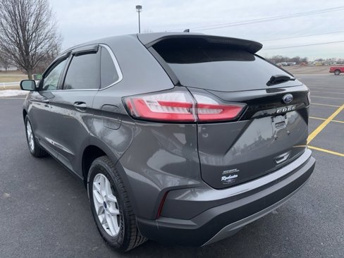 Used 2021 Ford Edge SEL w/ Convenience Package image 8