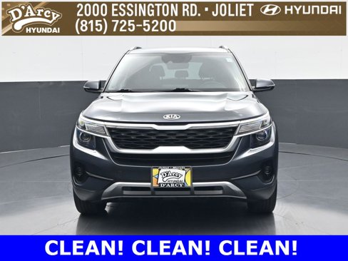 Used 2021 Kia Seltos EX image 2