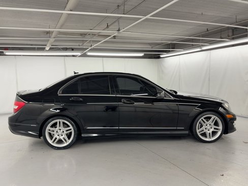 Used 2014 Mercedes-Benz C 250 Sedan image 8