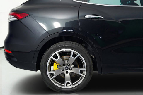 Used 2022 Maserati Levante GT image 9