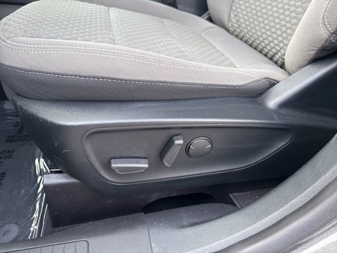 Used 2020 Ford Escape SE image 22