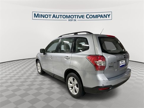 Used 2015 Subaru Forester 2.5i w/ Alloy Wheel Package image 6