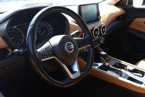 Used 2022 Nissan Sentra SV w/ SV Premium Package image 14