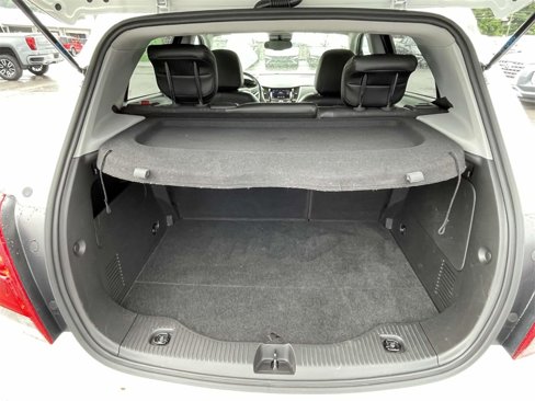 Used 2021 Chevrolet Trax LT w/ Sport Edition image 10