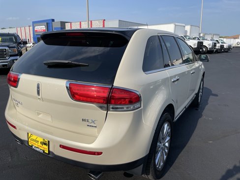 Used 2014 Lincoln MKX AWD w/ Equipment Group 102A image 8