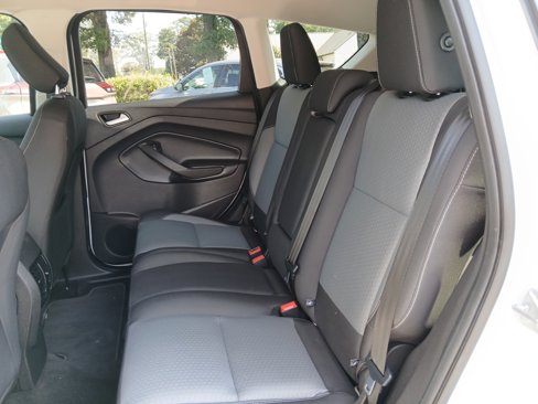 Used 2018 Ford Escape SE image 11
