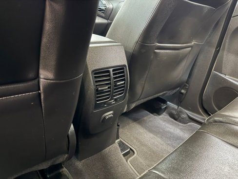 Used 2018 Ford Escape SEL image 18