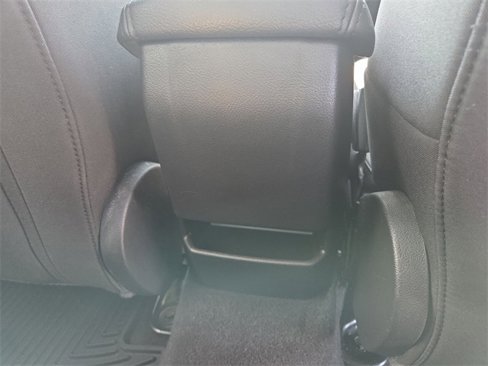 Used 2017 Ford Focus SEL image 20