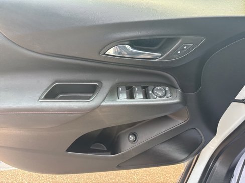 Certified 2022 Chevrolet Equinox RS image 9