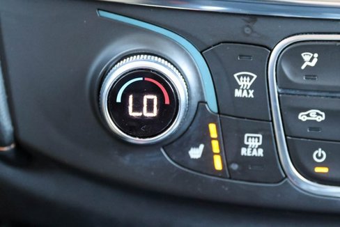 Used 2018 Chevrolet Traverse LT image 30