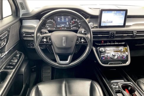 Used 2020 Lincoln Corsair FWD w/ Equipment Group 101A image 4