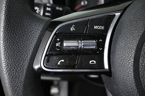 Used 2020 Kia Optima LX image 20