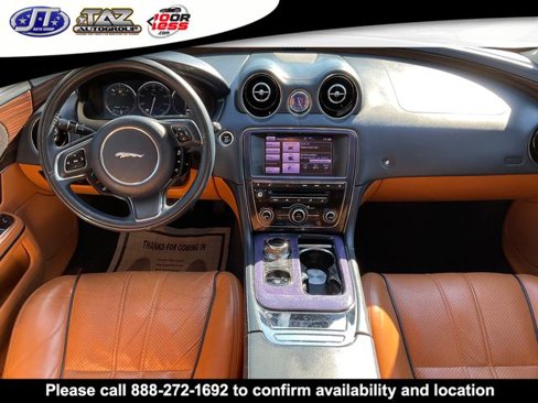 Used 2012 Jaguar XJ image 14