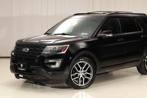 Used 2016 Ford Explorer Sport w/ Equipment Group 401A image 4