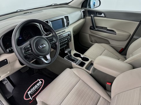Used 2017 Kia Sportage LX w/ LX Popular Package image 15