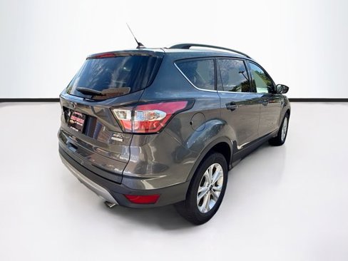 Used 2018 Ford Escape SEL image 6