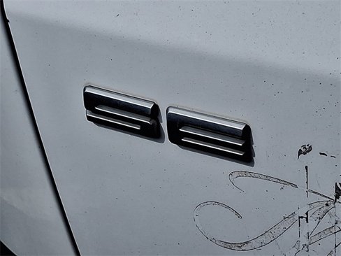Used 2021 Ford Escape SE image 12