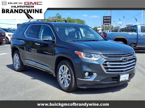 Used 2020 Chevrolet Traverse High Country image 2