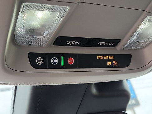 Used 2024 Chevrolet Malibu LT image 20