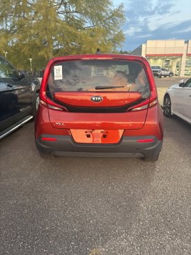 Used 2021 Kia Soul LX image 5