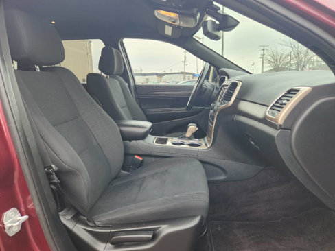 Used 2016 Jeep Grand Cherokee Laredo w/ Quick Order Package 23E image 15