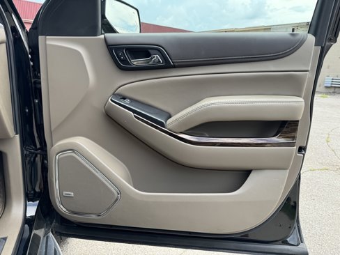Used 2019 GMC Yukon SLT w/ Premium Edition image 11