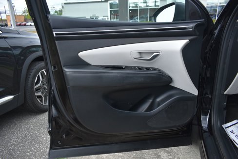 Used 2022 Hyundai Tucson SEL w/ Cargo Package image 11