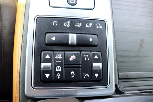 Used 2012 Land Rover Range Rover Sport HSE LUX image 37
