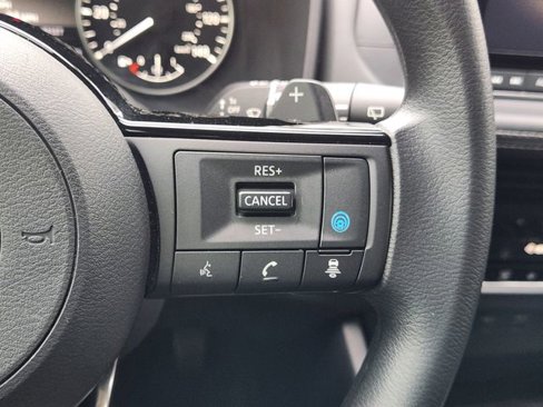 Used 2021 Nissan Rogue SV image 30