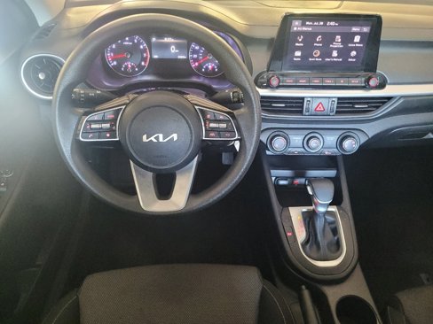 Used 2023 Kia Forte LXS image 22