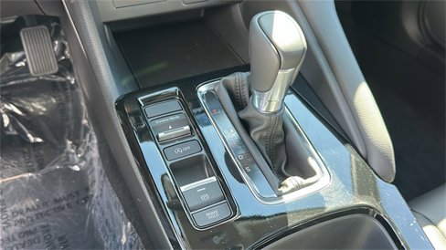 New 2025 Acura Integra image 19
