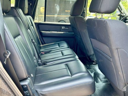 Used 2016 Ford Expedition XL image 12