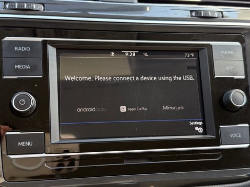 Used 2022 Volkswagen Tiguan S image 12