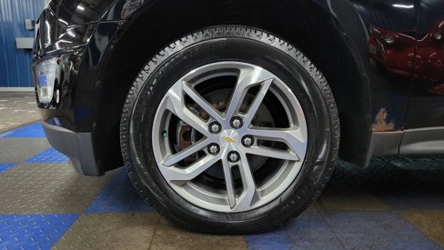 Used 2016 Chevrolet Equinox LTZ w/ Enhanced Convenience Package image 52