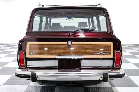 Used 1989 Jeep Grand Wagoneer image 6