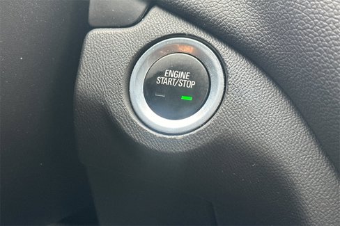Used 2018 Chevrolet Equinox LT image 26