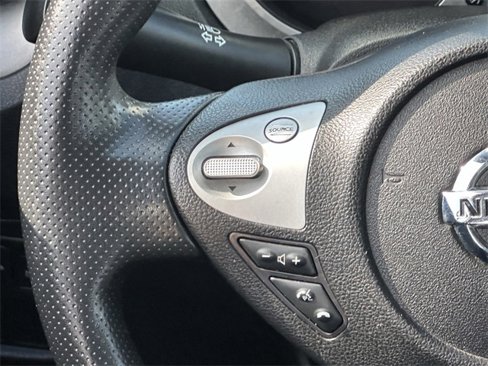 Used 2015 Nissan Juke S image 12