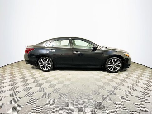 Used 2017 Nissan Altima 2.5 SR image 10
